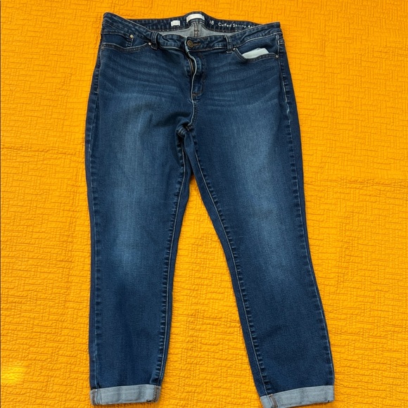 LC Lauren Conrad Denim - LC Lauren Conrad Indigo Cropped Jeans